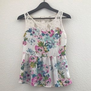 Flower peplum lace top